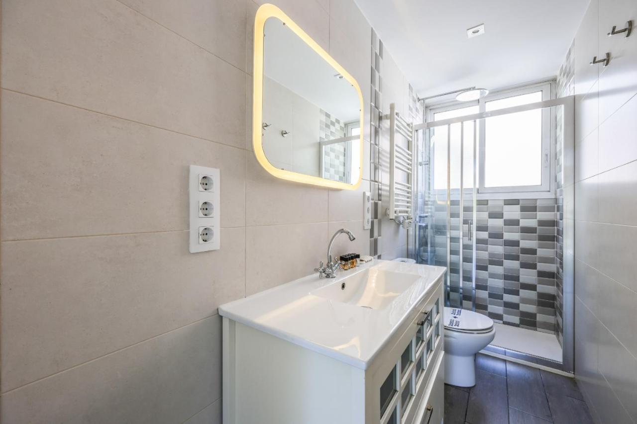 Apartamento Para 5 Personas Cerca De Ifema Y Aeropuerto Alquiler Temporal Madrid Exterior foto