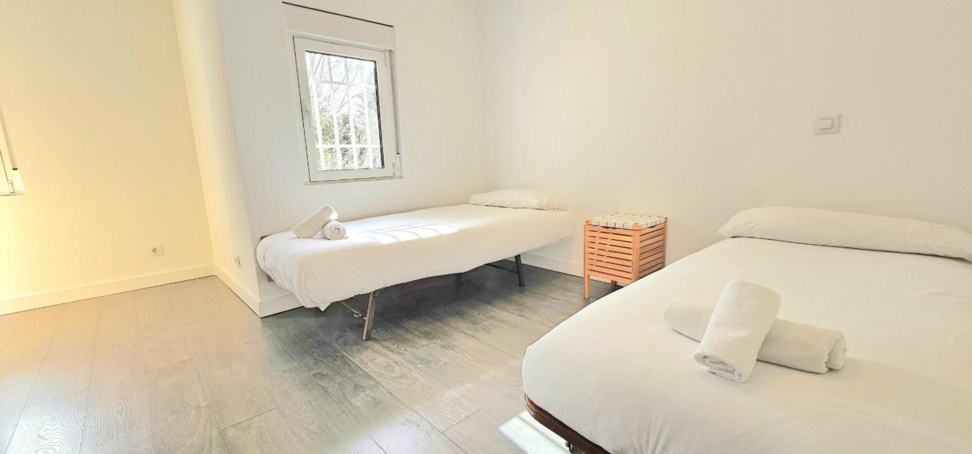 Apartamento Para 5 Personas Cerca De Ifema Y Aeropuerto Alquiler Temporal Madrid Exterior foto