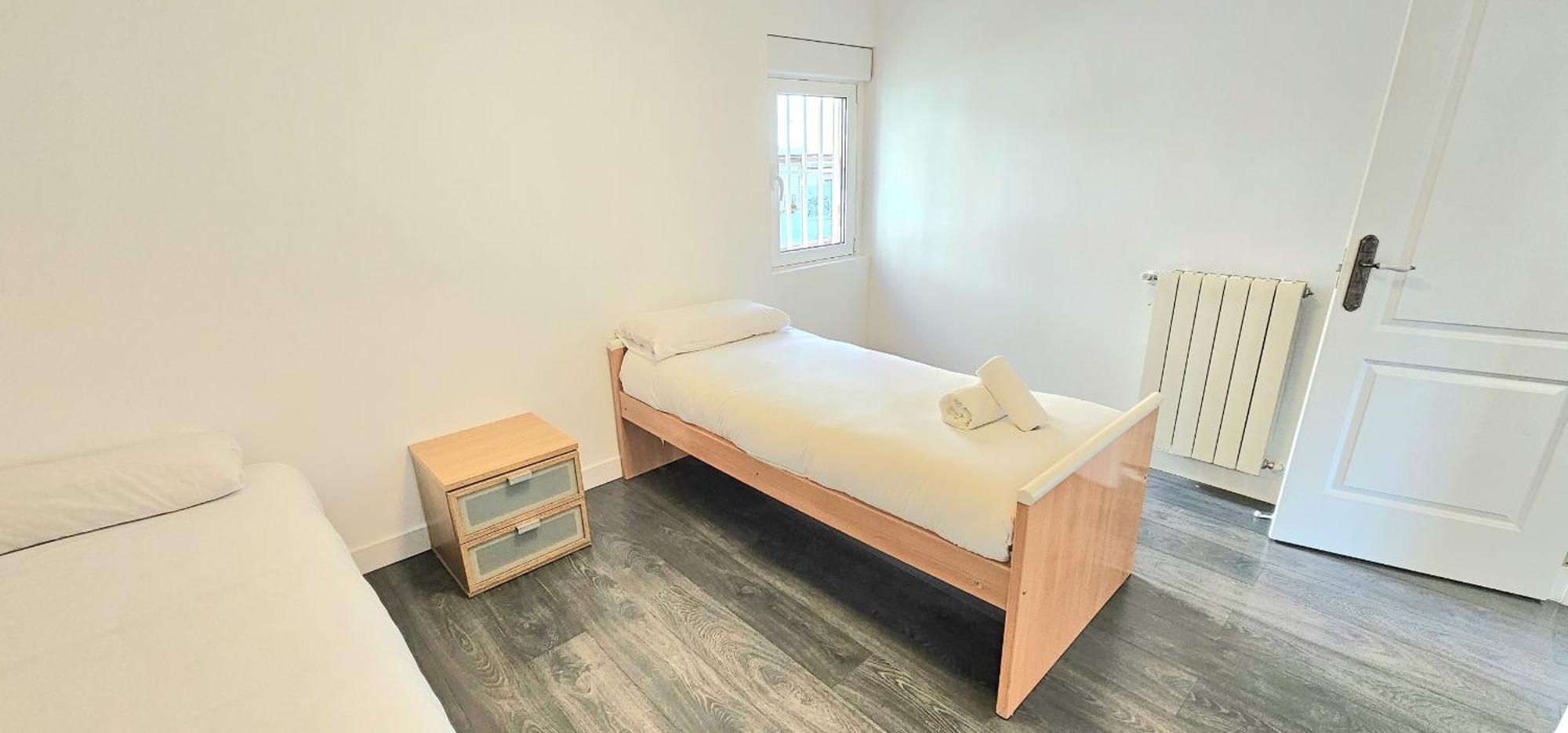 Apartamento Para 5 Personas Cerca De Ifema Y Aeropuerto Alquiler Temporal Madrid Exterior foto